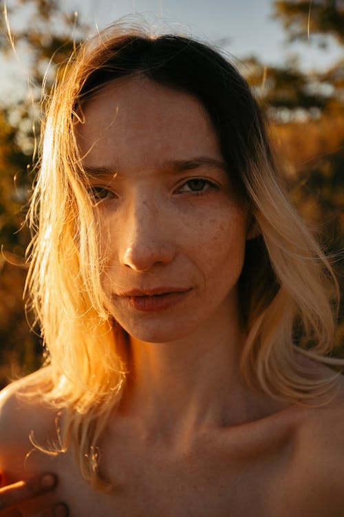 Selfie with a warm Instagram filter applied — skin looks more orange than reality, eye color is warmer and less accurate